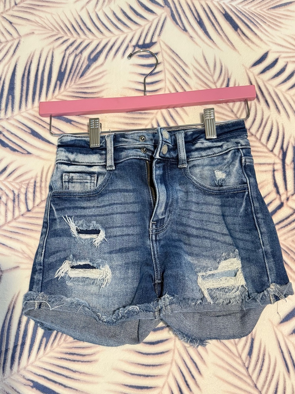 KanCan Distressed Blue Denim Jean Shorts
